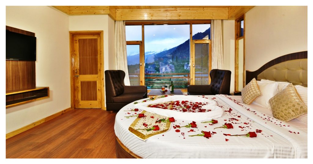 Luxury cozy honeymoon suite