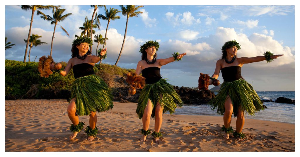 Hawaiian Culture at a Lively Luau